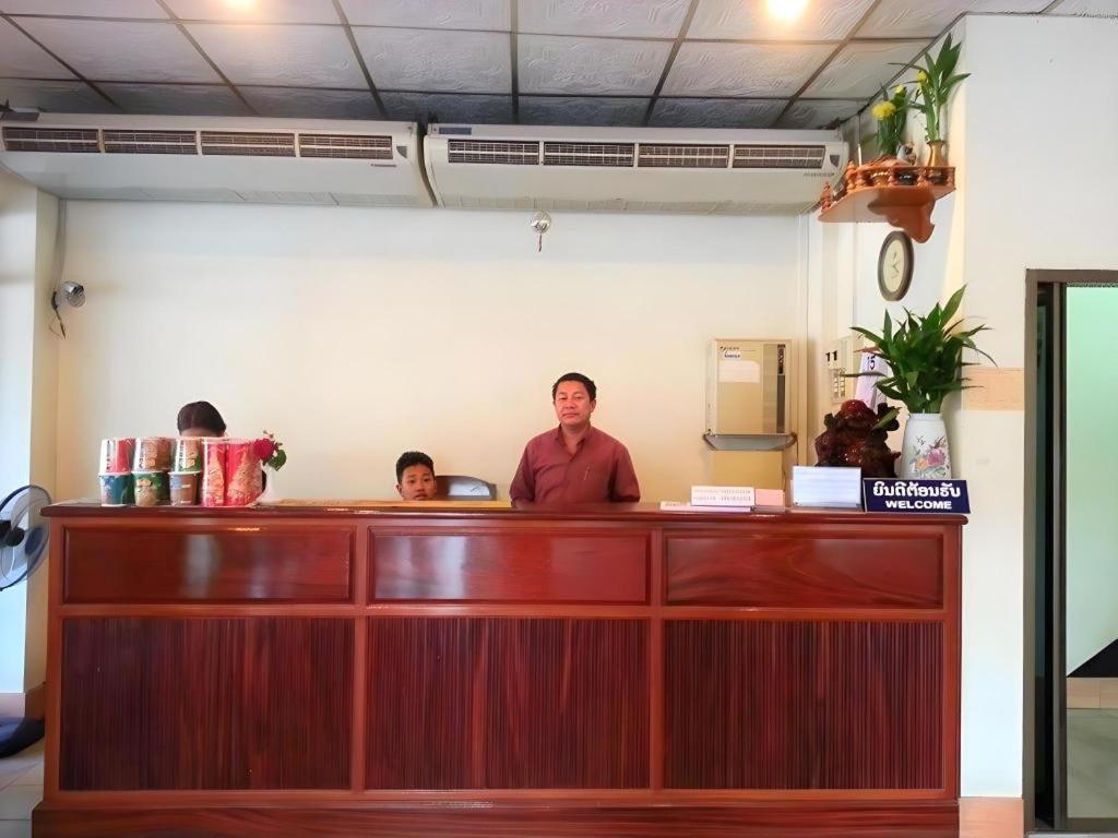 Souvanna 2 Hotel Vientiane Luaran gambar